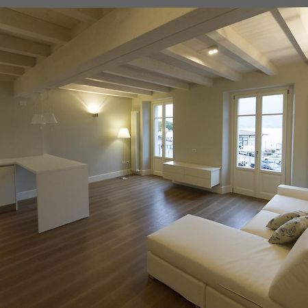 Apartmán La Casa Del Porto Lovere Pokoj fotografie