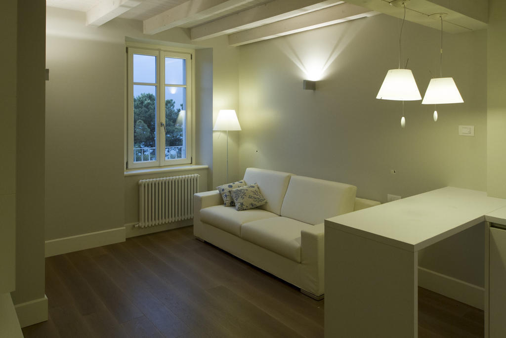 Apartmán La Casa Del Porto Lovere Pokoj fotografie